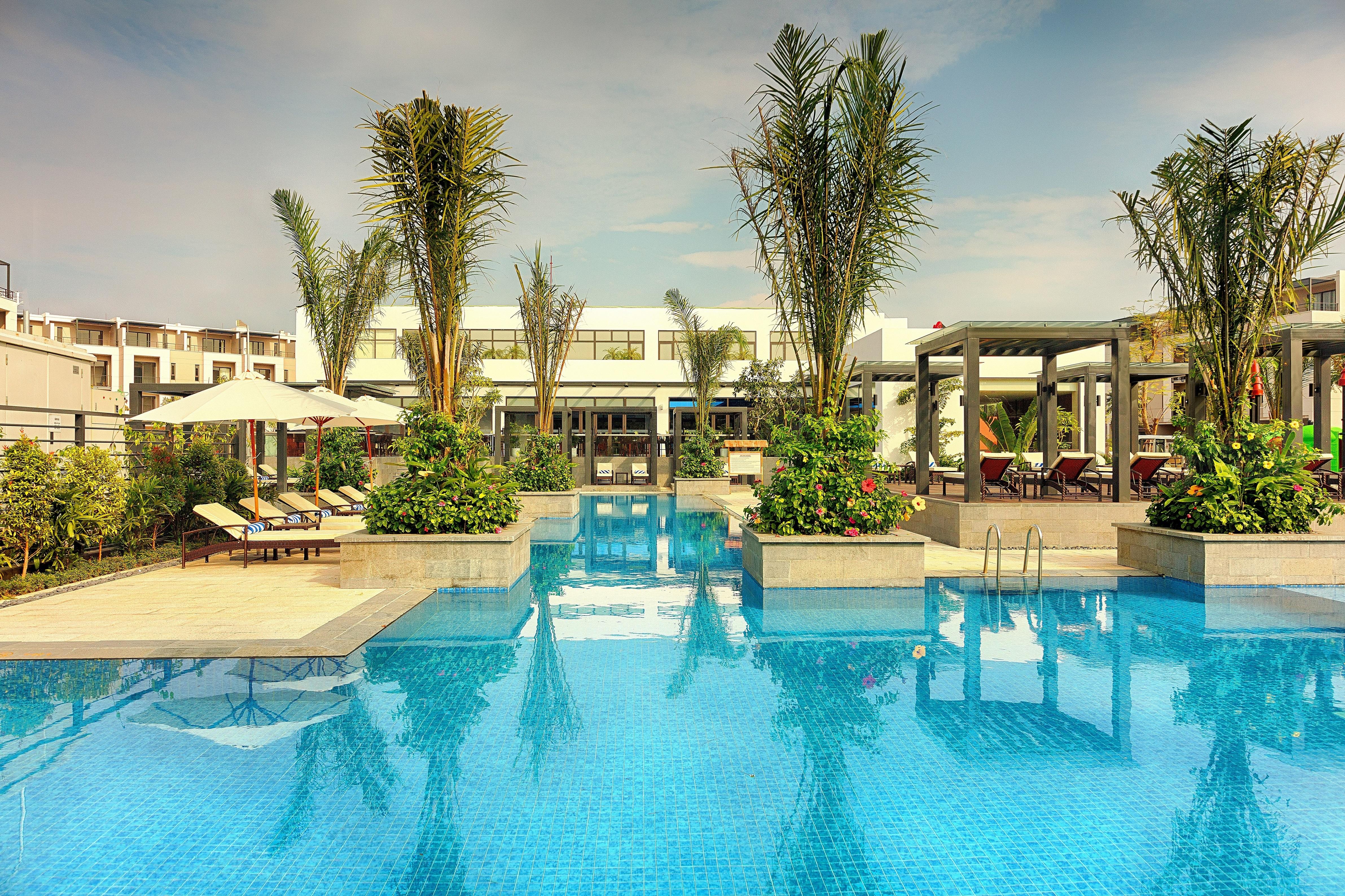 Royal Lotus Ha Long Resort & Villas Екстериор снимка