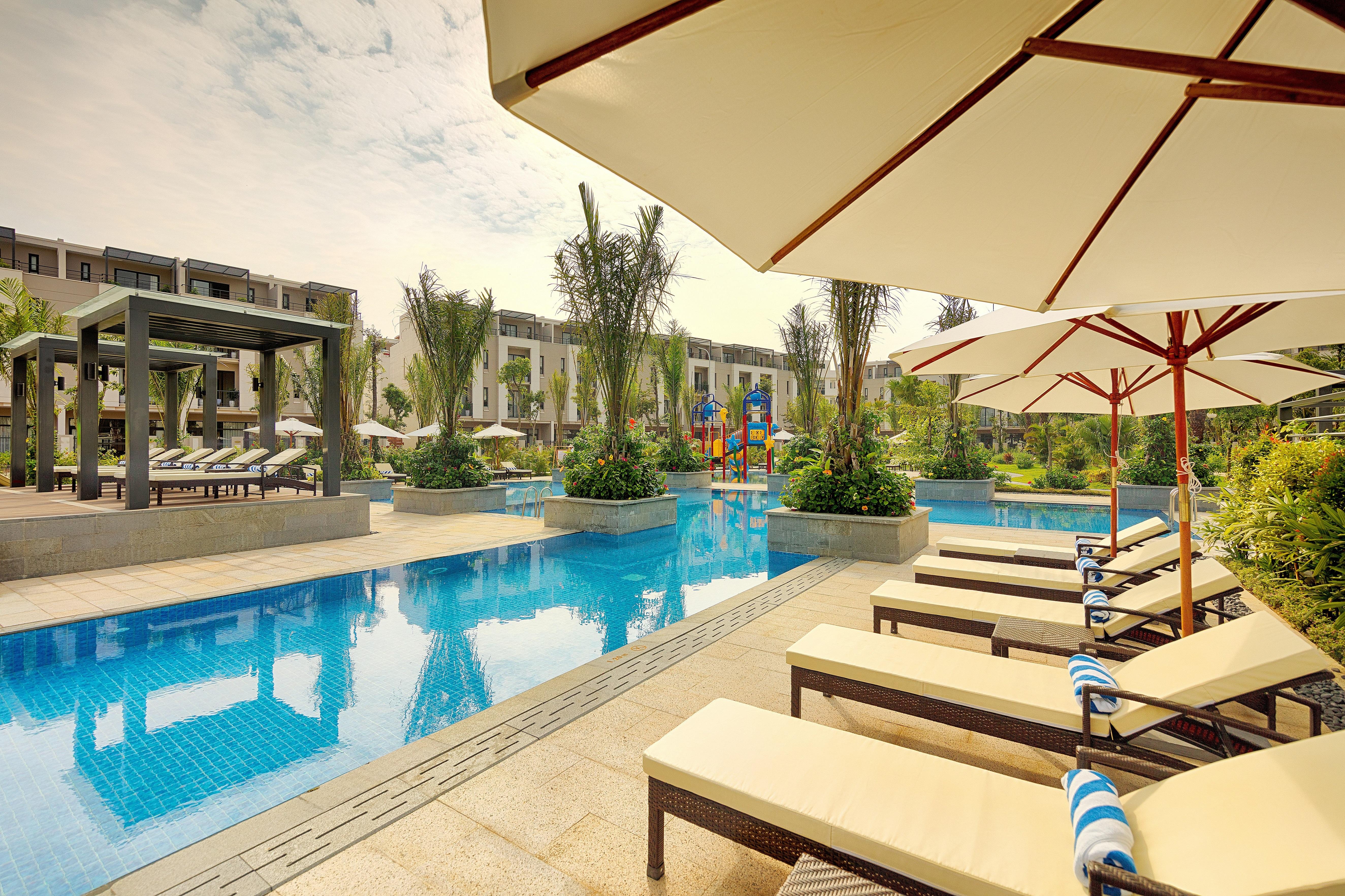 Royal Lotus Ha Long Resort & Villas Екстериор снимка