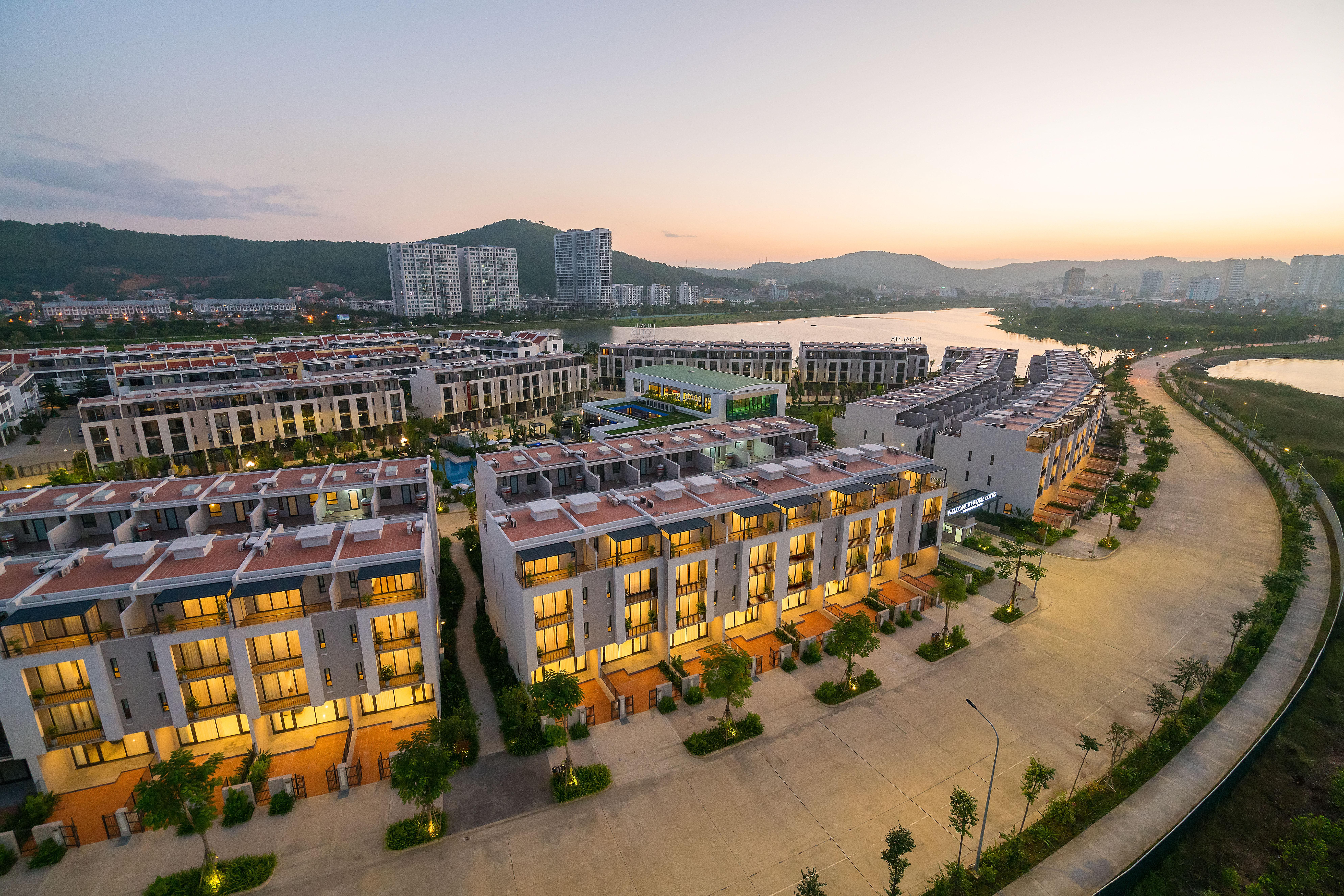 Royal Lotus Ha Long Resort & Villas Екстериор снимка