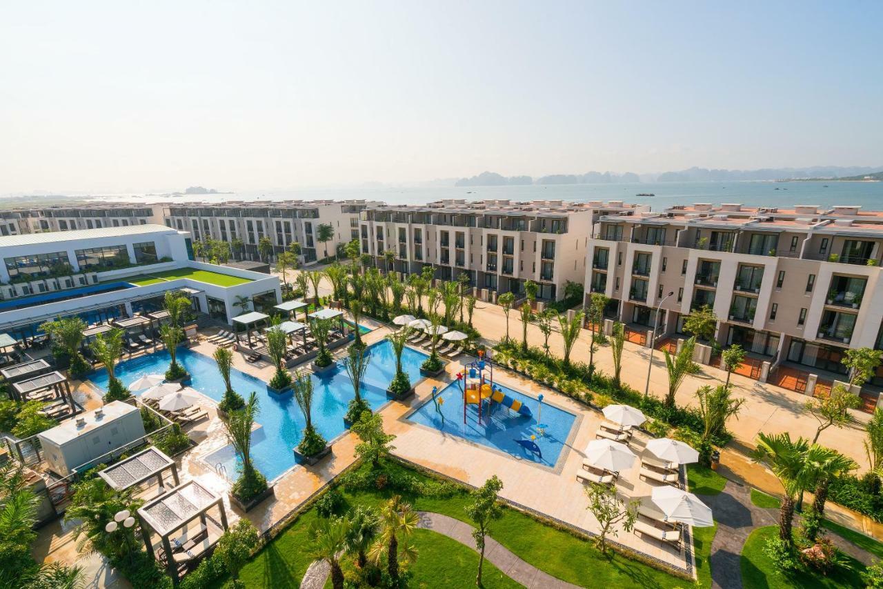 Royal Lotus Ha Long Resort & Villas Екстериор снимка