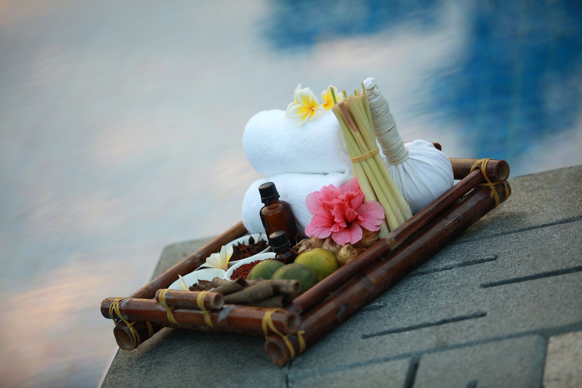 Royal Lotus Ha Long Resort & Villas Екстериор снимка
