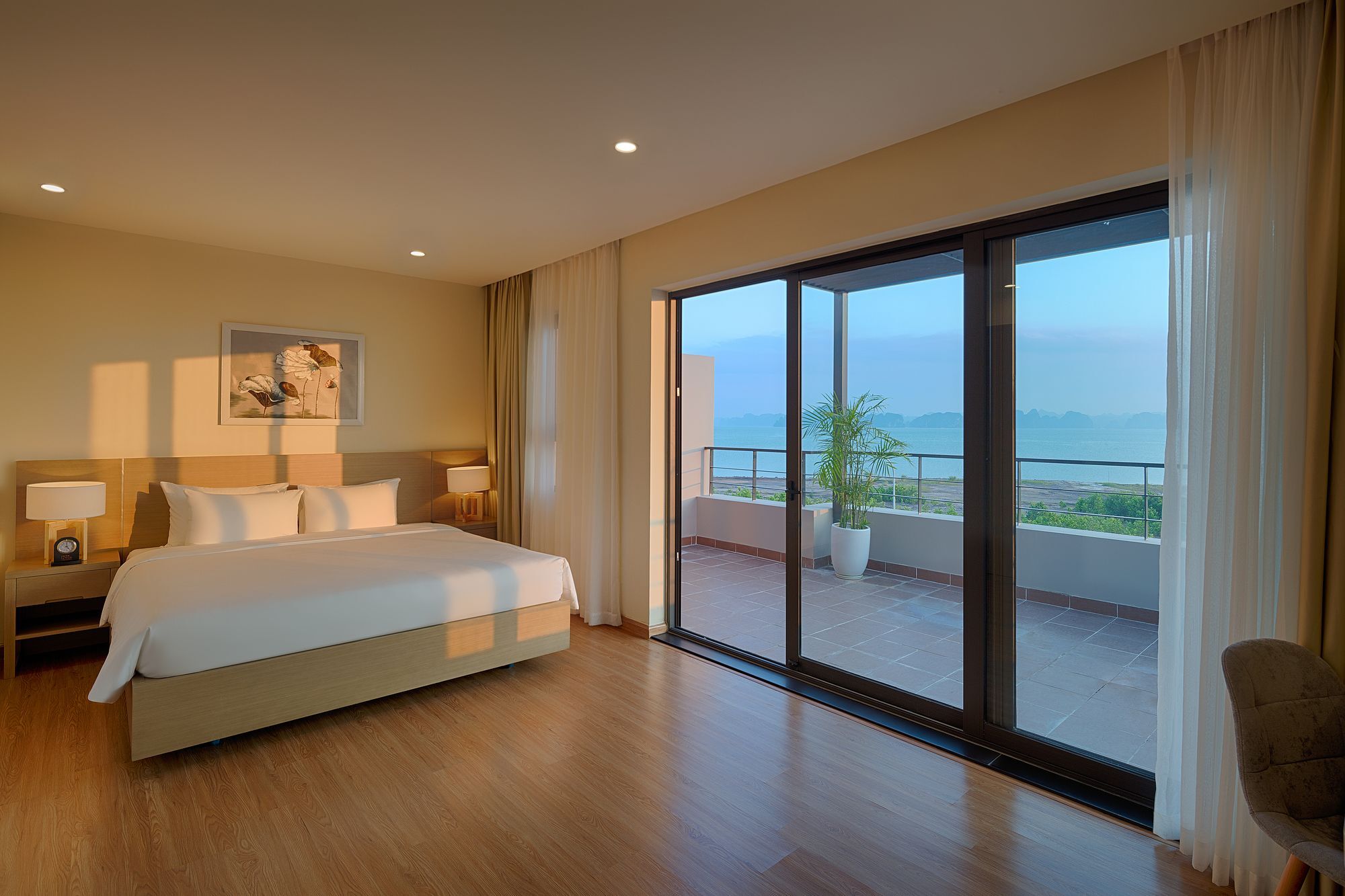 Royal Lotus Ha Long Resort & Villas Екстериор снимка